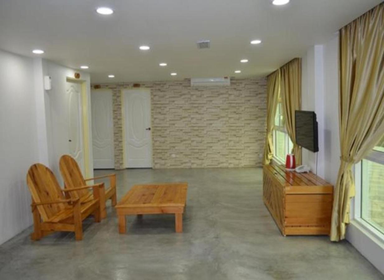 Sinar Eco Resort Kampong Bukit Panjang Esterno foto