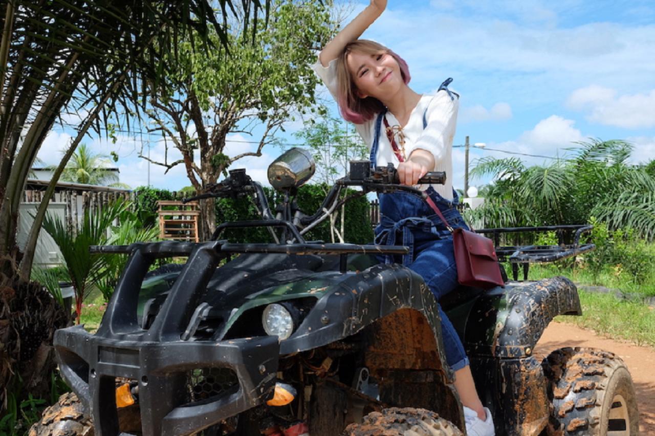 Sinar Eco Resort Kampong Bukit Panjang Esterno foto